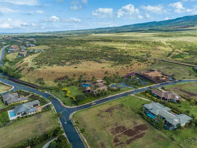 $1,800,000 | 955 Anapuni Place, Unit 65, Lahaina, HI 96761