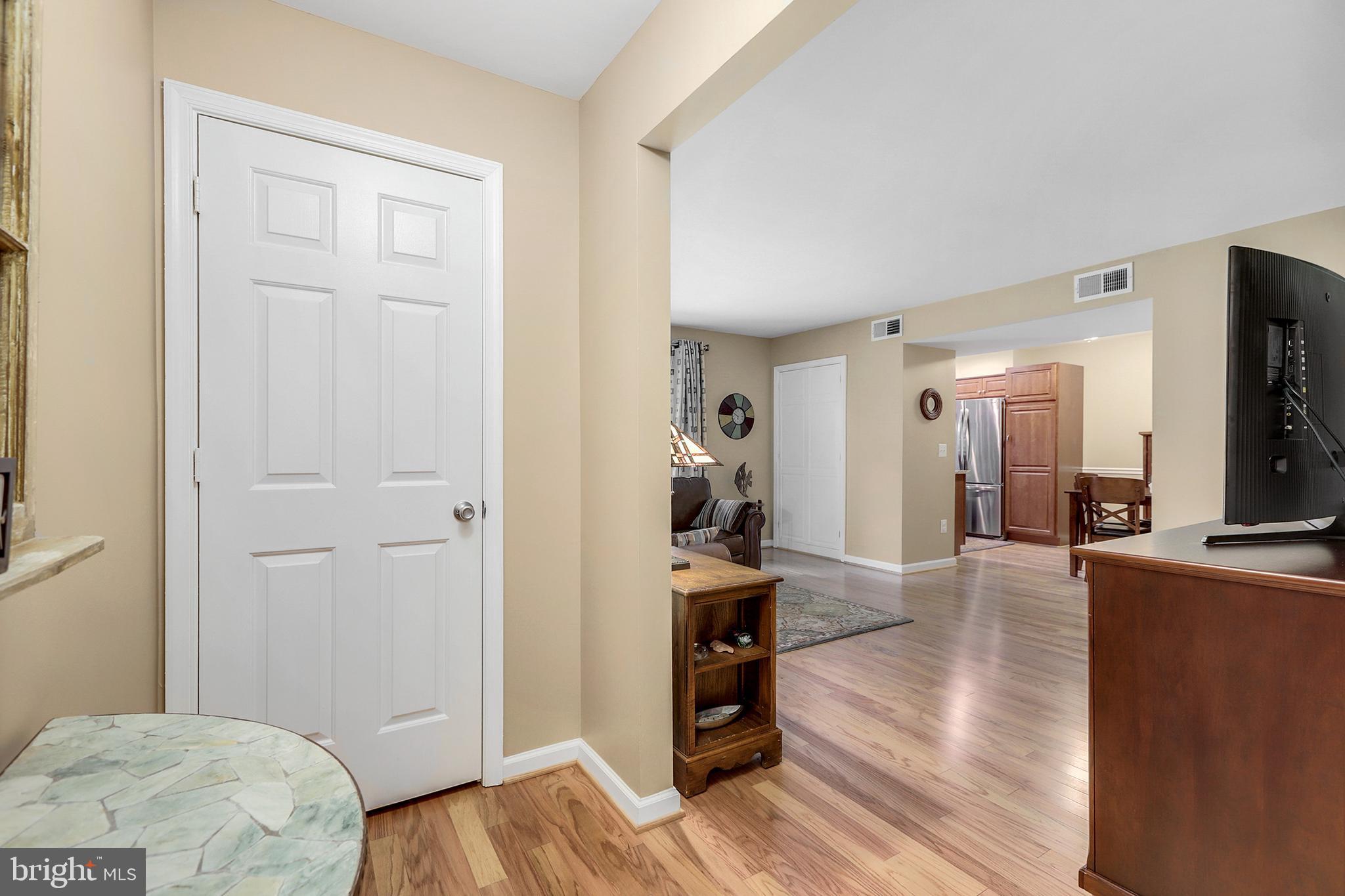 127 Fort Evans Road Southeast, Unit B Leesburg, VA 20175 - Photo 16 of 31 Gallery Image 16