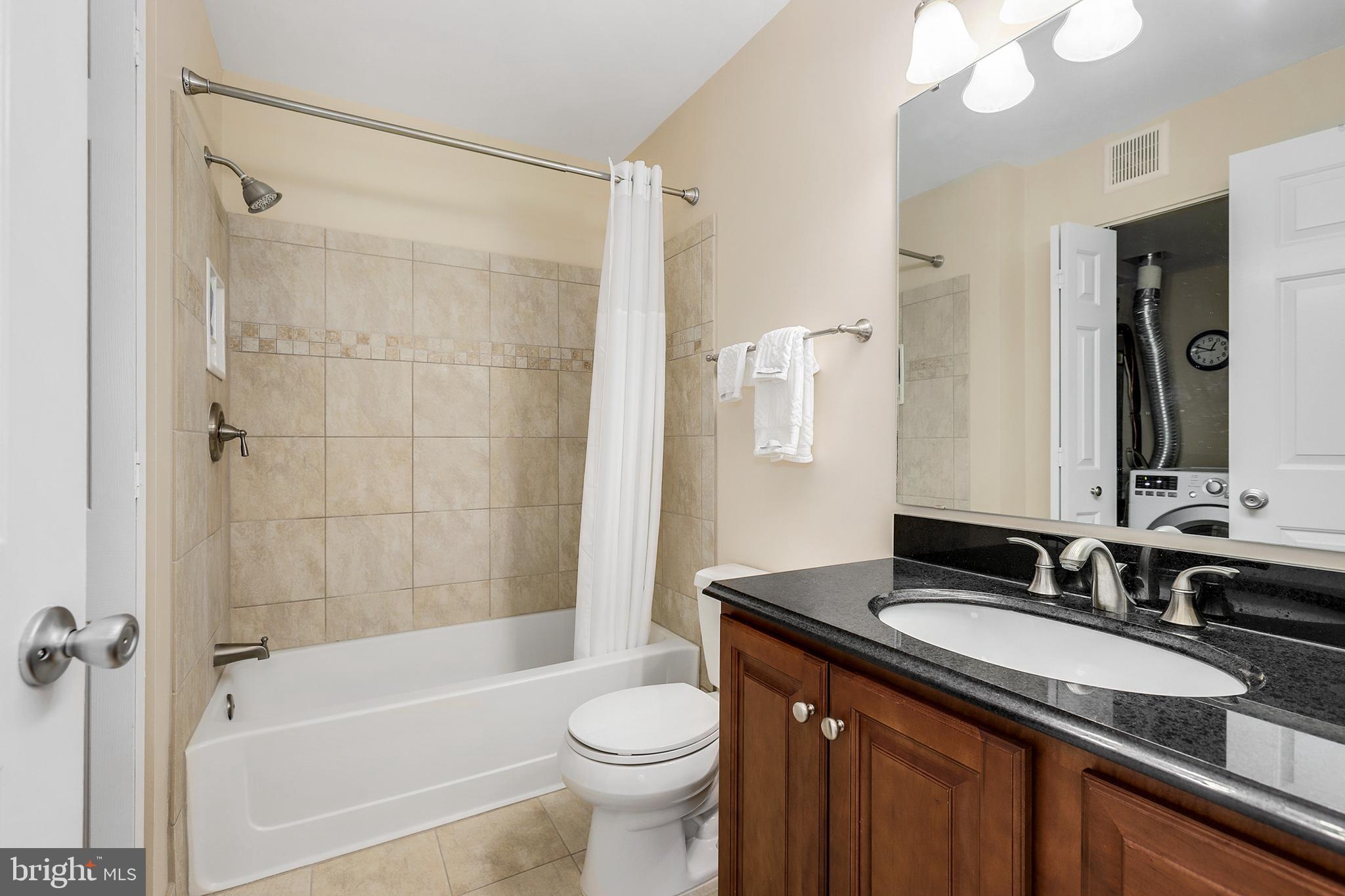 127 Fort Evans Road Southeast, Unit B Leesburg, VA 20175 - Photo 23 of 31 Gallery Image 23