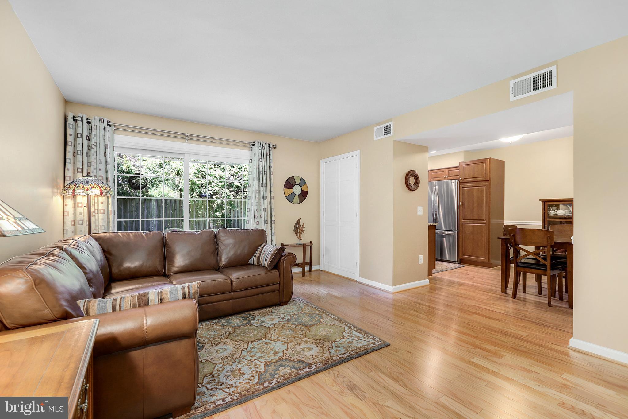 127 Fort Evans Road Southeast, Unit B Leesburg, VA 20175 - Photo 7 of 31 Gallery Image 7