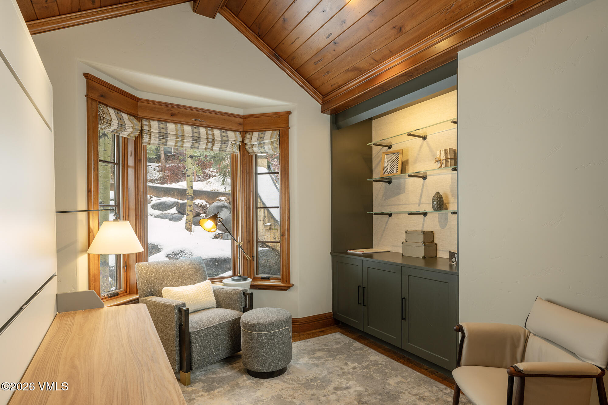 325 West Forest Road Vail, CO 81657 - Photo 24 of 33 SFB_9512