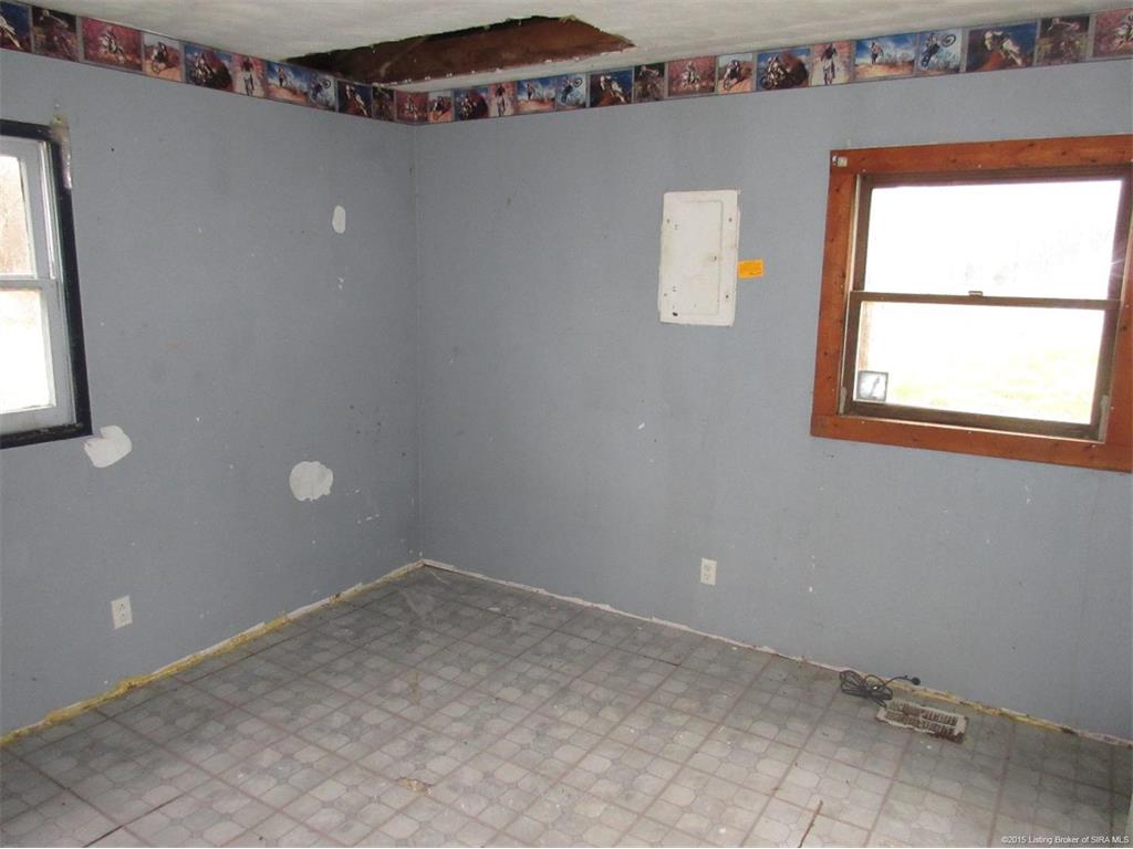 1387 East Temple Road English, IN 47118 - Photo 6 of 9 Gallery Image 6