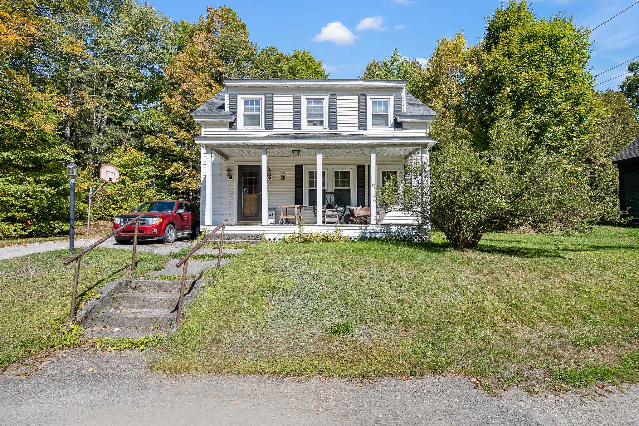 21 Spring Street Colebrook, NH 03576 - Photo 4 of 50