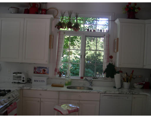 6 Midland Road Wellesley, MA 02482 - Photo 5 of 11