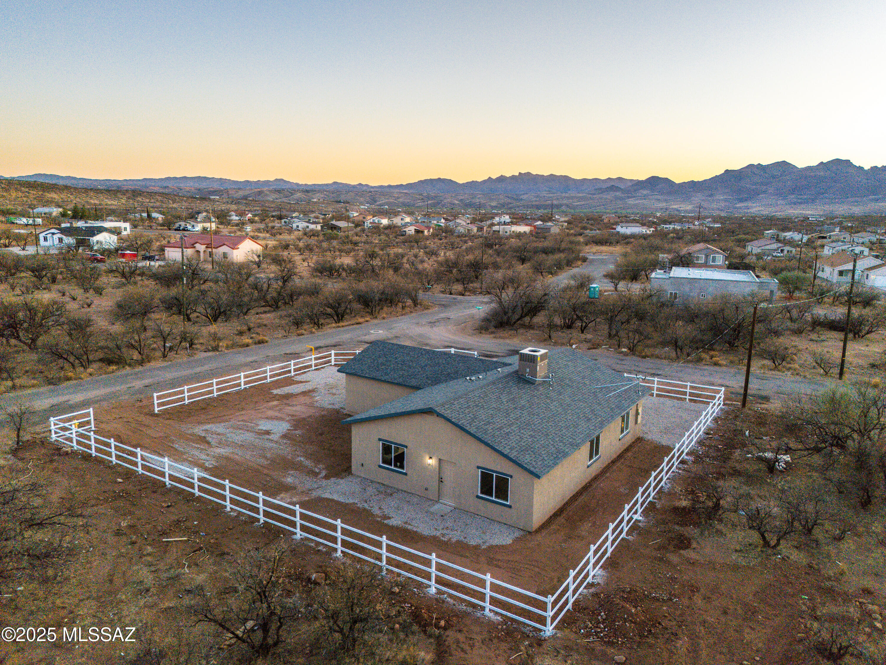 1831 Via Nevada Rio Rico, AZ 85648 - Photo 40 of 47