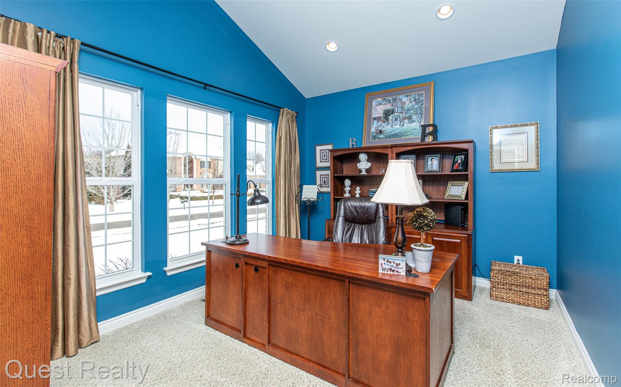 6985 Oakhurst Ridge Road Clarkston, MI 48348 - Photo 22 of 47 -8.jpg