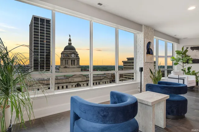 $1,199,000 | 203 East Berry Street, Unit 1004, Fort Wayne, IN 46802