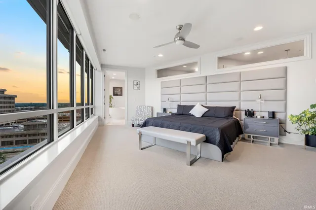 $1,199,000 | 203 East Berry Street, Unit 1004, Fort Wayne, IN 46802