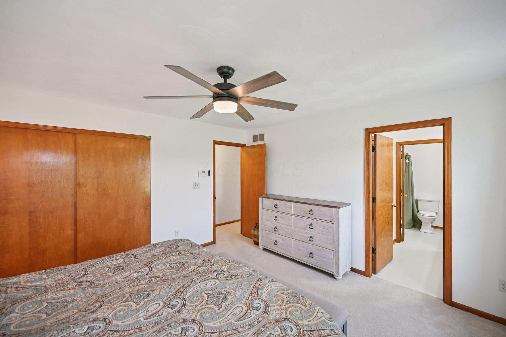 3080 Clark-Shaw Road Powell, OH 43065 - Photo 28 of 45 36-web-or-mls-Clark Shaw Rd-S2703-036
