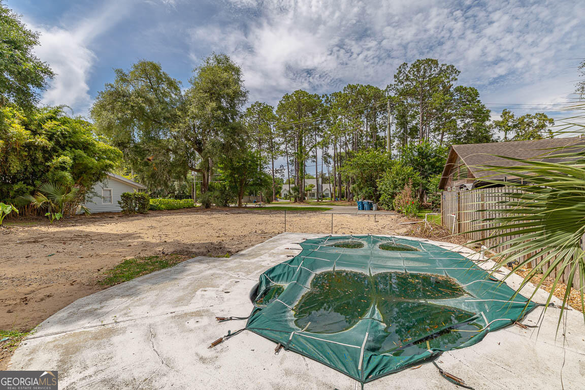 913 Mallery Street St. Simons, GA 31522 - Photo 8 of 13