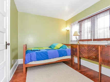 $325,000 | 1919 Como Avenue Southeast, Minneapolis, MN 55414