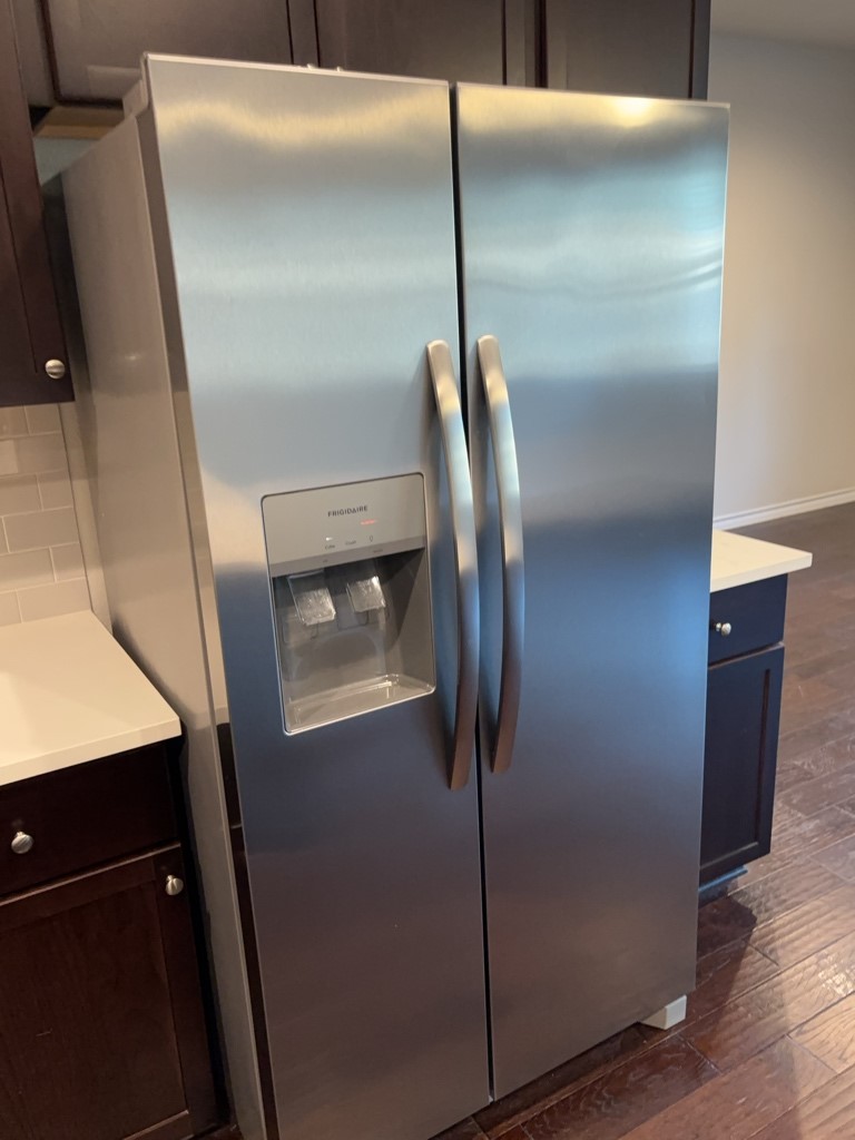 1220 Natchez Trail Leander, TX 78641 - Photo 4 of 13 a close view of water heater