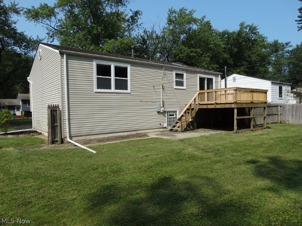 1751 Meadows Road Madison, OH 44057 - Photo 2 of 17 Gallery Image 2