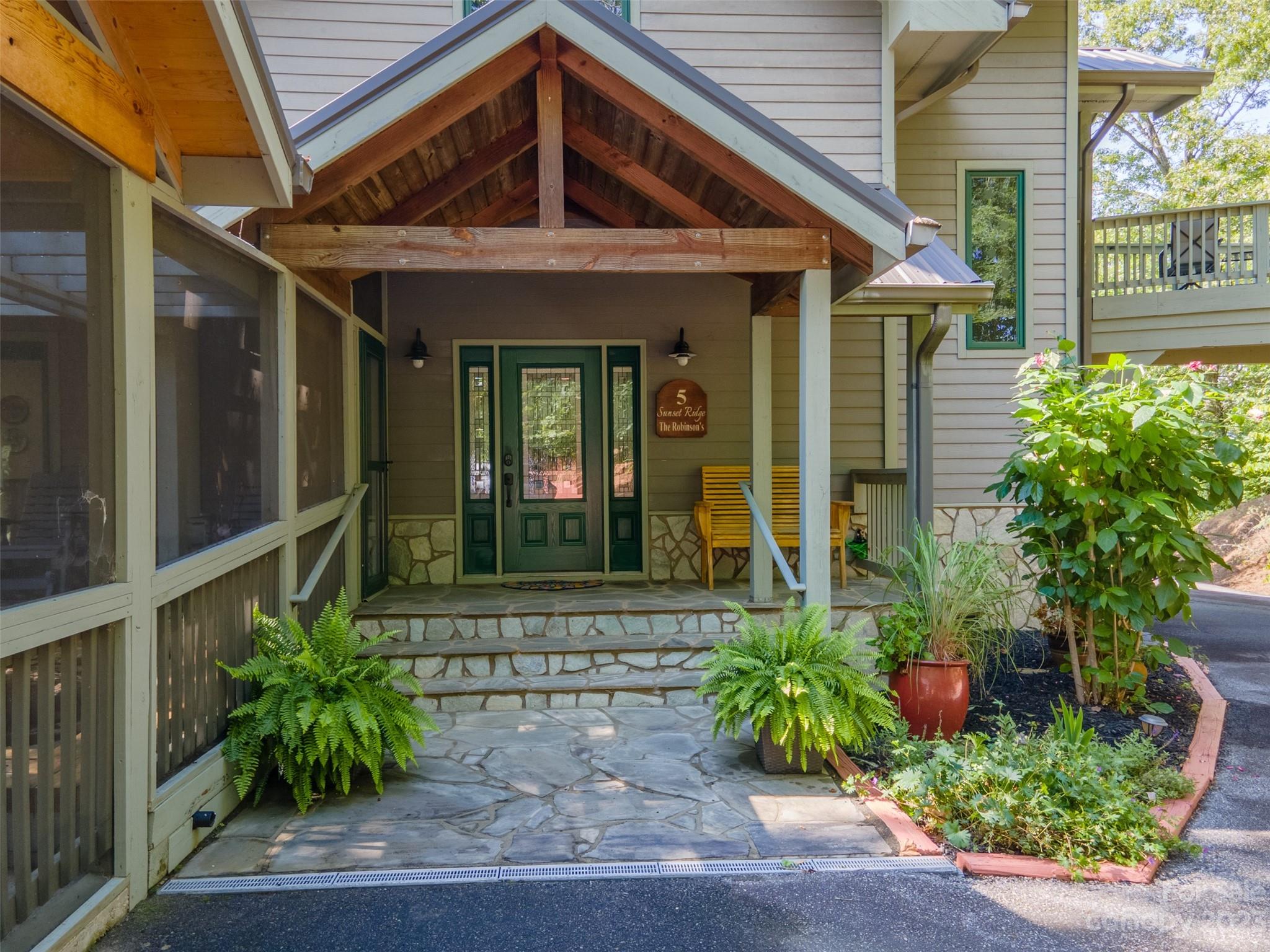 5 Sunset Ridge Whittier, NC 28789 - Photo 42 of 48 Gallery Image 42
