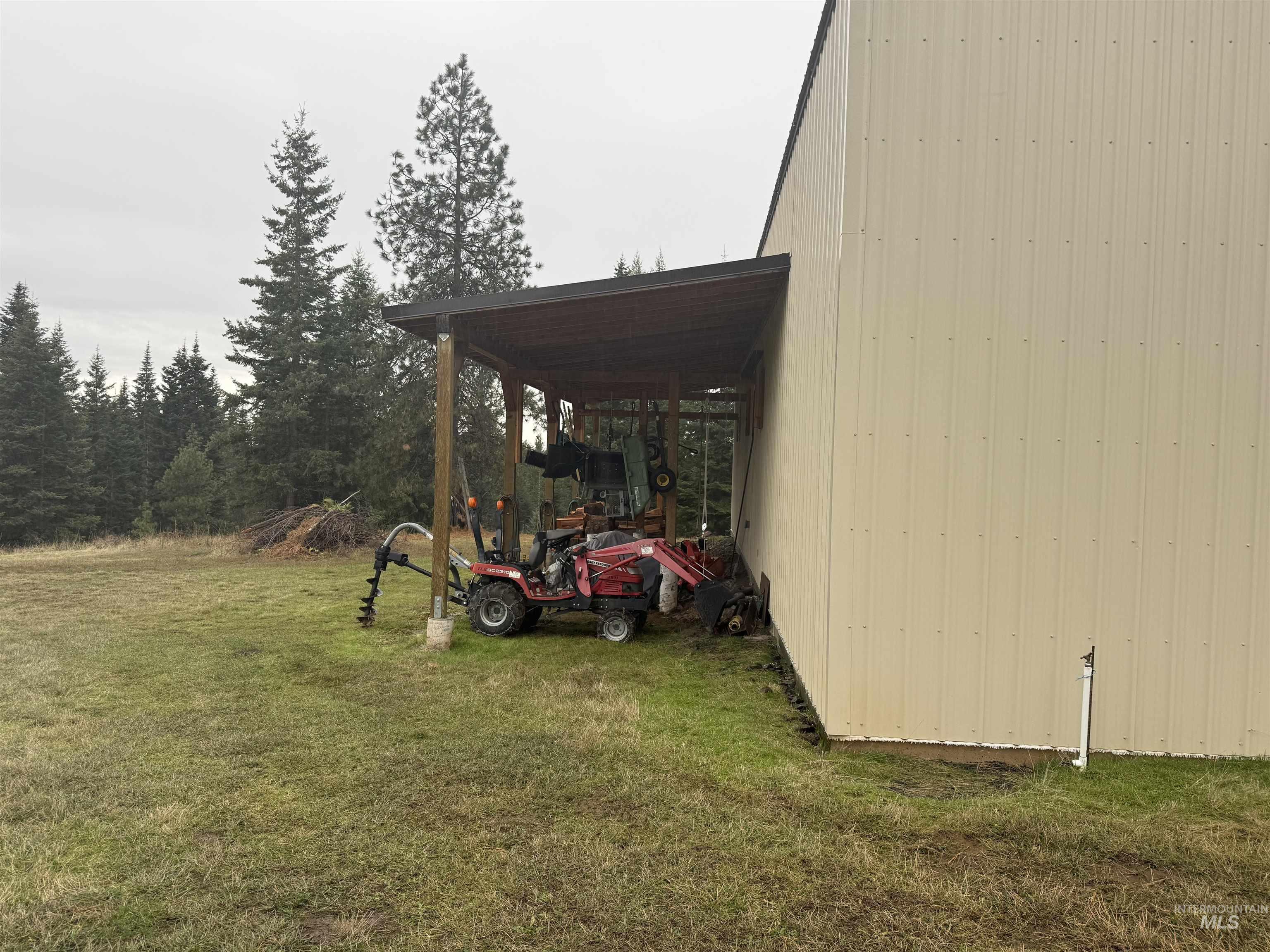 1653 Kidder Ridge Road Kamiah, ID 83536 - Photo 37 of 47 View of grassy yard