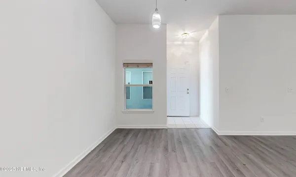 $1,650 | 7060 Deer Lodge Circle, Unit 108, Jacksonville, FL 32256
