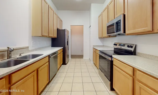 $1,650 | 7060 Deer Lodge Circle, Unit 108, Jacksonville, FL 32256