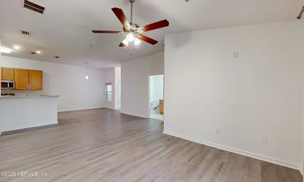 $1,650 | 7060 Deer Lodge Circle, Unit 108, Jacksonville, FL 32256