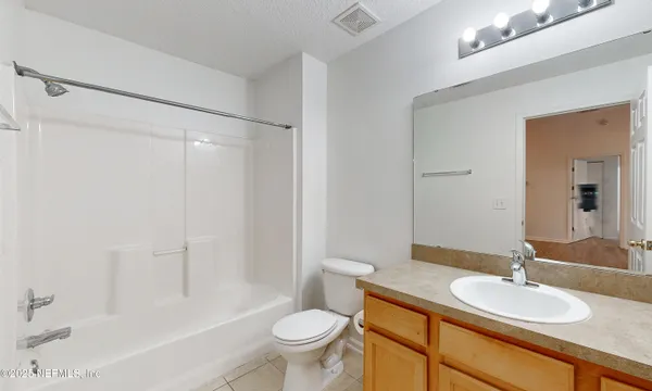 $1,650 | 7060 Deer Lodge Circle, Unit 108, Jacksonville, FL 32256