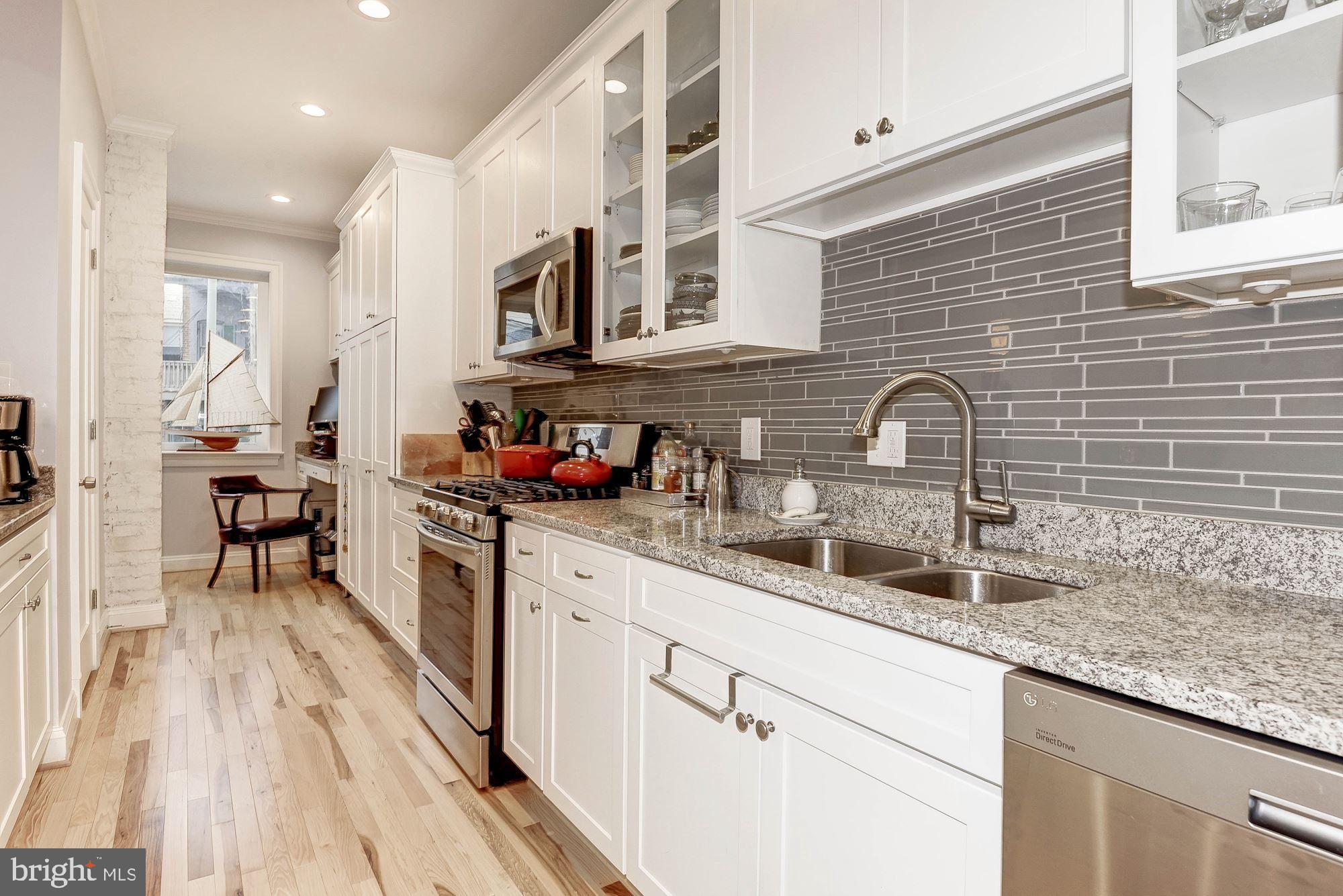 1214 Park Road Northwest Washington, DC 20010 - Photo 6 of 13 Gallery Image 6