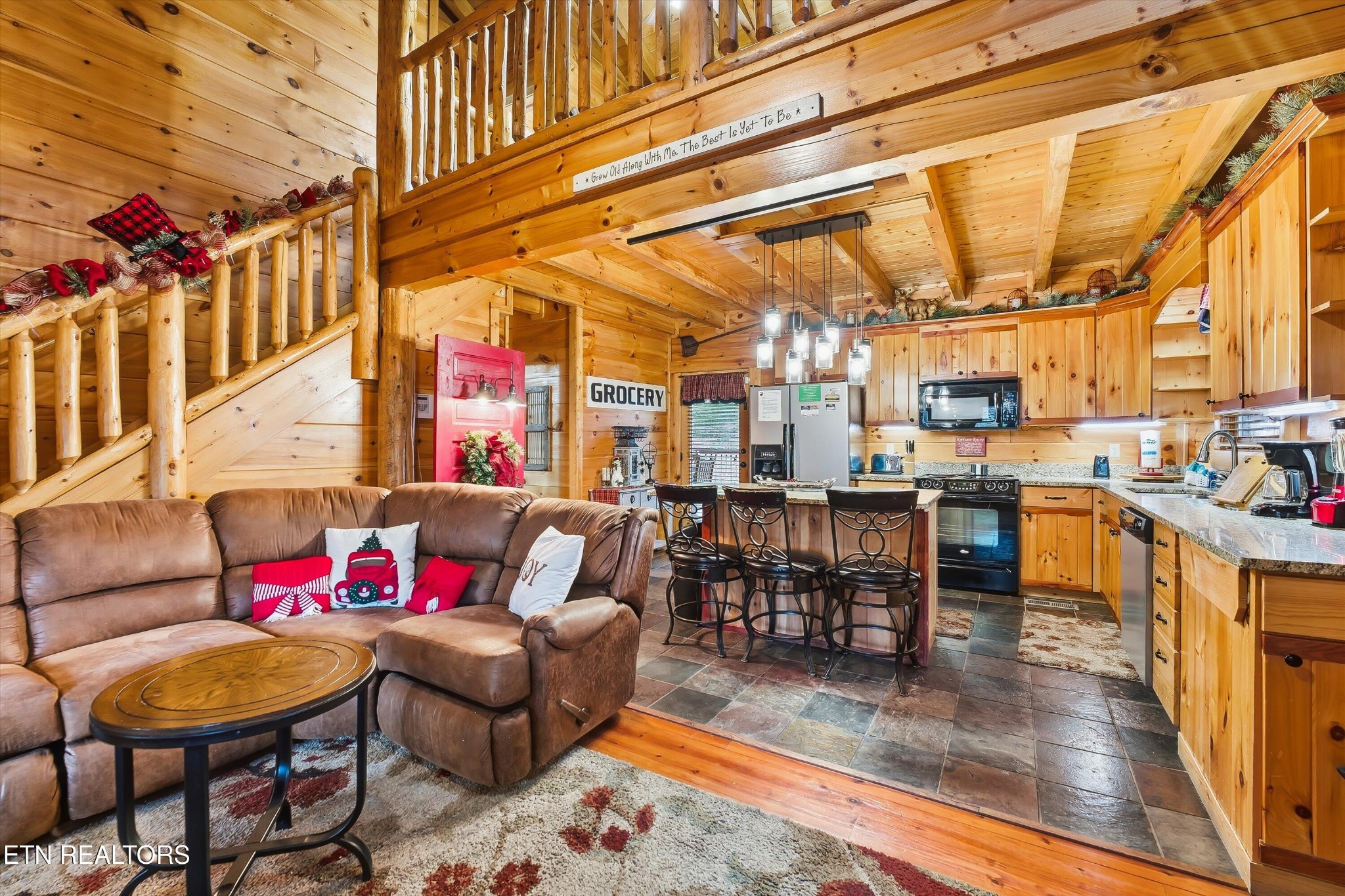 2752 Murray Ridge Road Sevierville, TN 37876 - Photo 6 of 34 Gallery Image 6