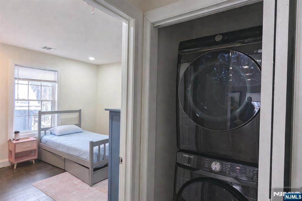 7 Maple Street Bloomfield, NJ 07003 - Photo 27 of 31