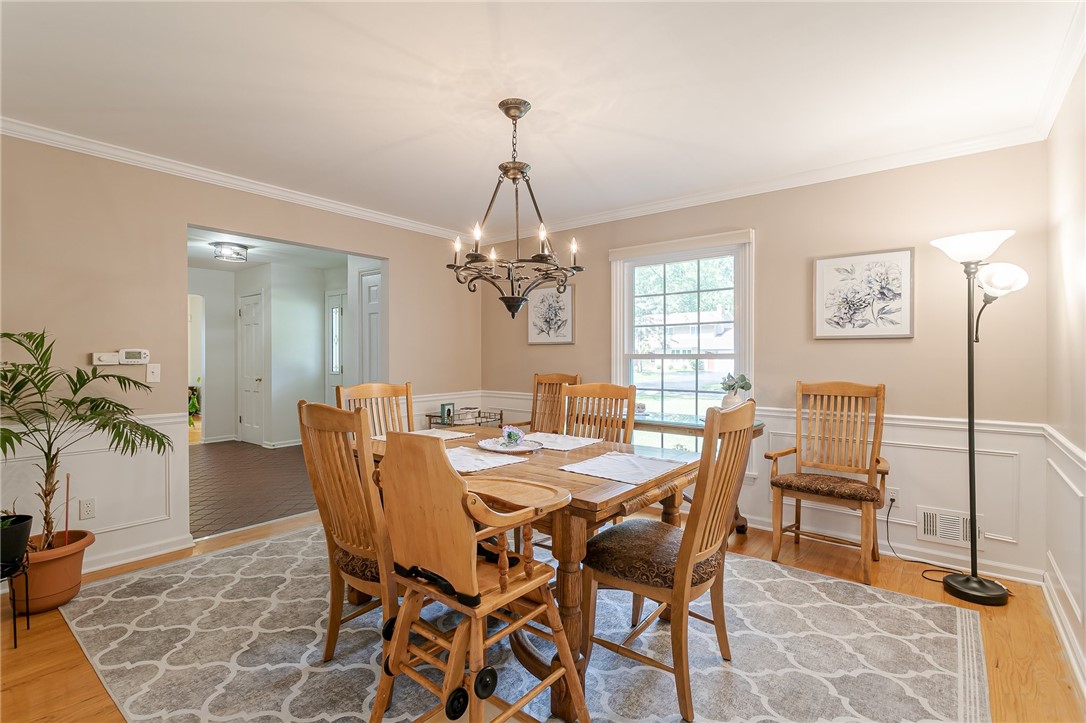 23 Cranston Road Pittsford, NY 14534 - Photo 11 of 30