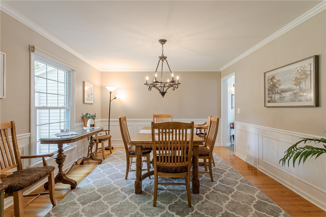 23 Cranston Road Pittsford, NY 14534 - Photo 12 of 30