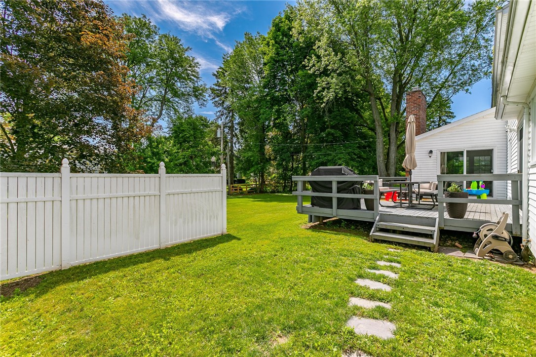 23 Cranston Road Pittsford, NY 14534 - Photo 3 of 30