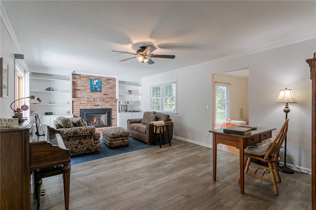 23 Cranston Road Pittsford, NY 14534 - Photo 6 of 30