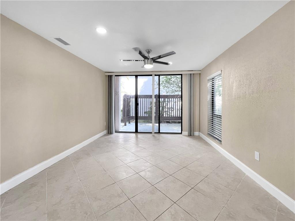 9298 Sable Ridge Circle, Unit C Boca Raton, FL 33428 - Photo 9 of 43 Photo 9