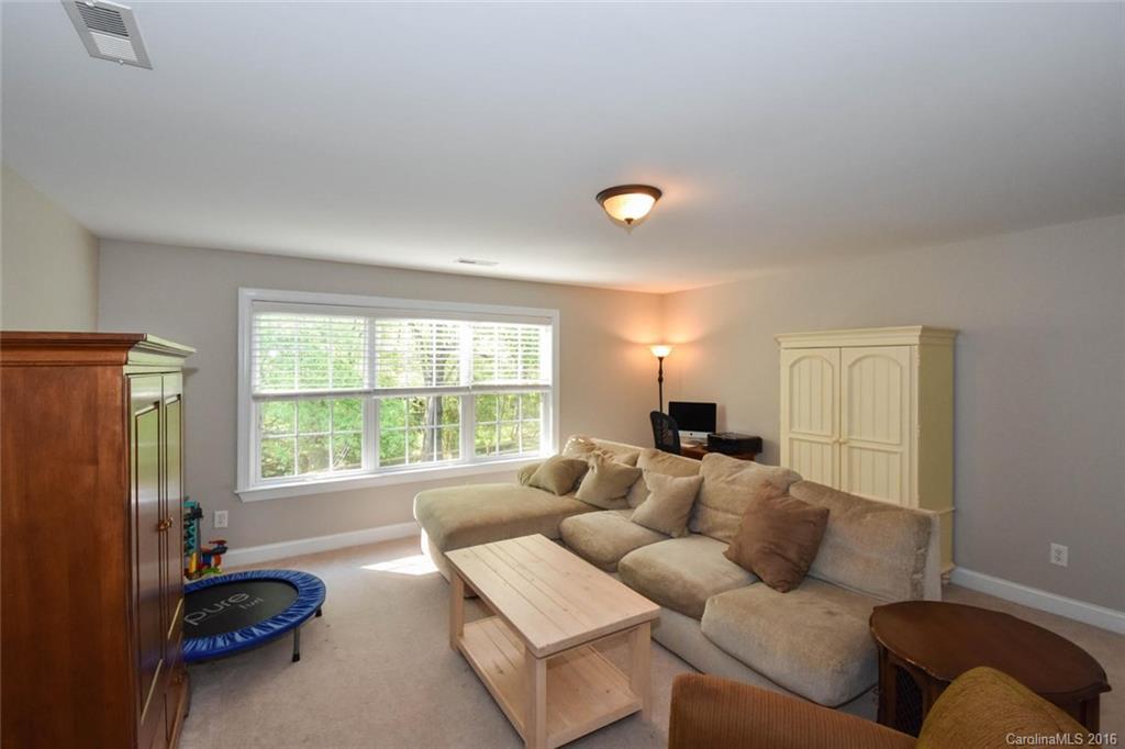 1613 Privette Road Matthews, NC 28105 - Photo 18 of 23 Gallery Image 18