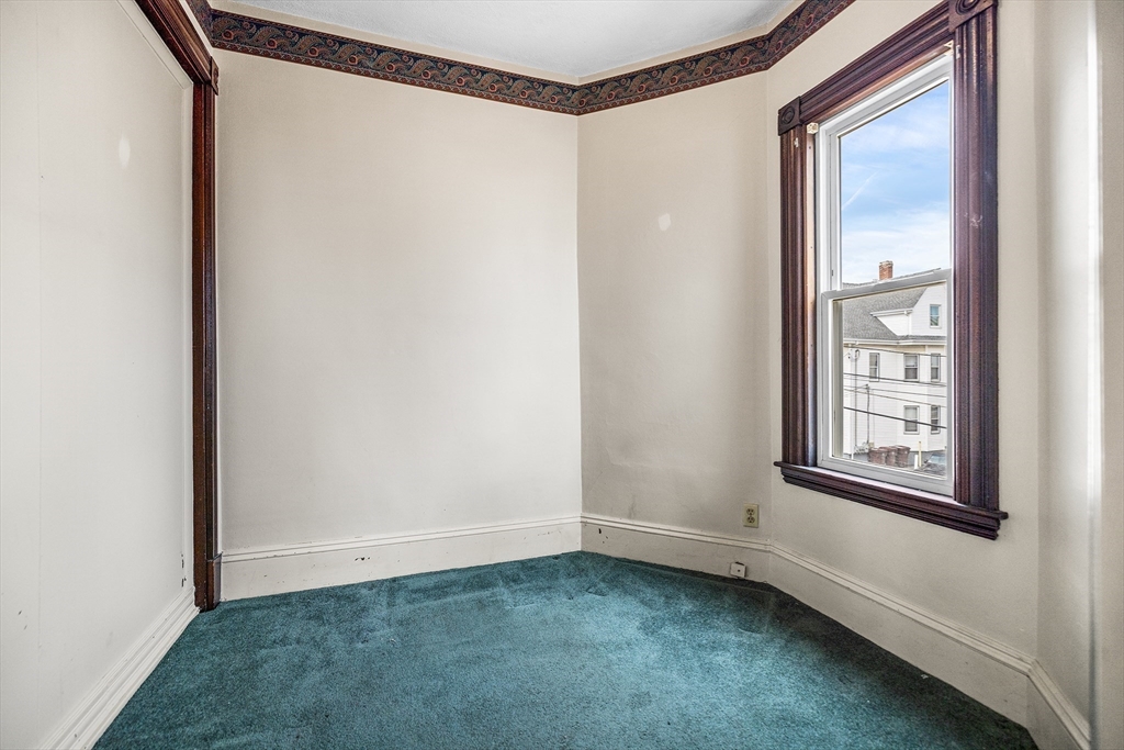 17 Upland Road Everett, MA 02149 - Photo 17 of 40