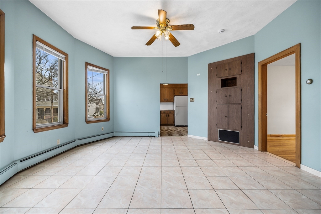 17 Upland Road Everett, MA 02149 - Photo 4 of 40