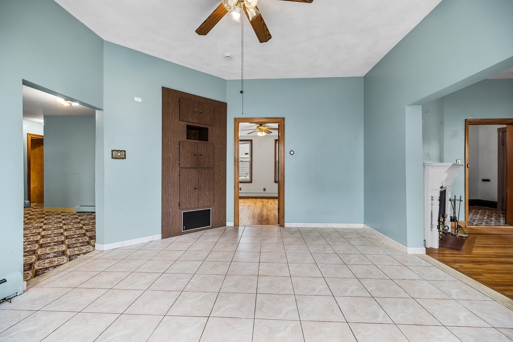 17 Upland Road Everett, MA 02149 - Photo 5 of 40