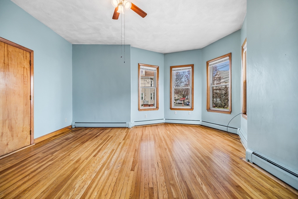 17 Upland Road Everett, MA 02149 - Photo 6 of 40