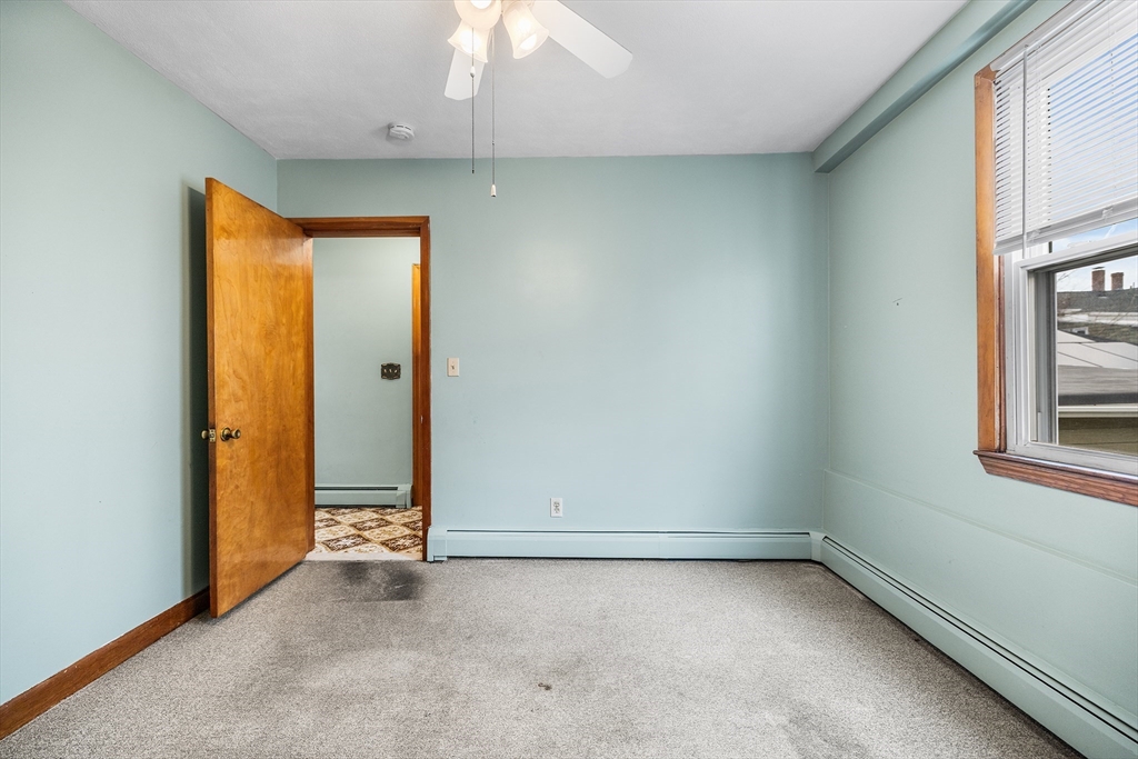 17 Upland Road Everett, MA 02149 - Photo 8 of 40