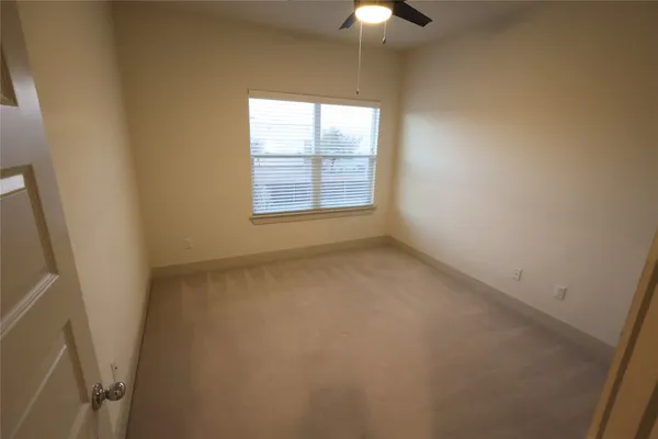 $1,700 | 2101 Town Centre Drive, Unit 1705, Round Rock, TX 78664