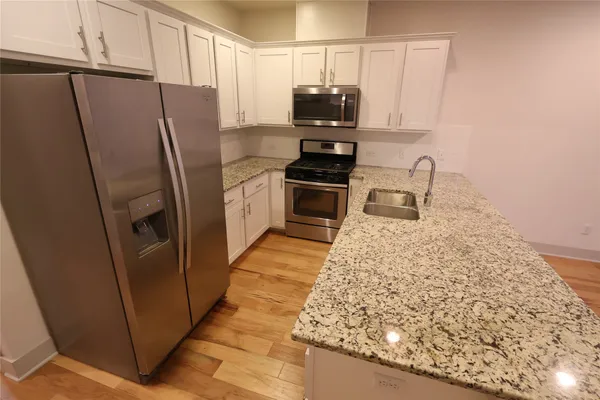 $1,700 | 2101 Town Centre Drive, Unit 1705, Round Rock, TX 78664