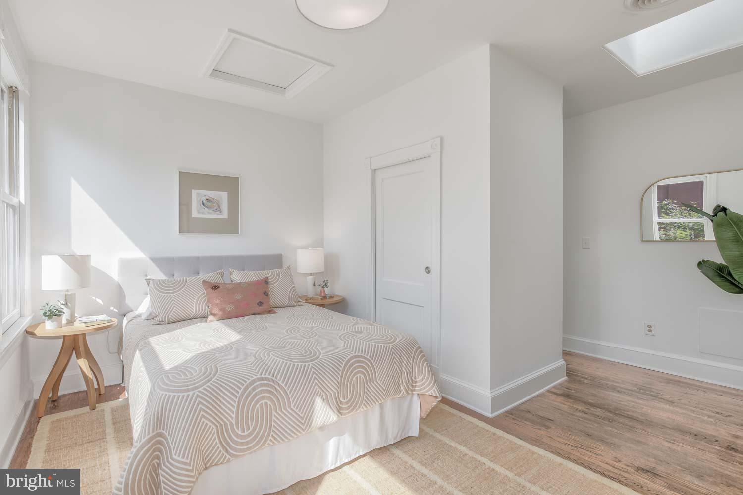1220 C Street Southeast Washington, DC 20003 - Photo 11 of 25