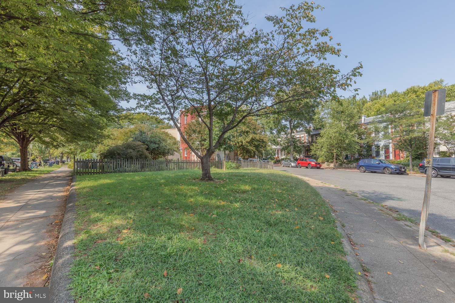 1220 C Street Southeast Washington, DC 20003 - Photo 25 of 25