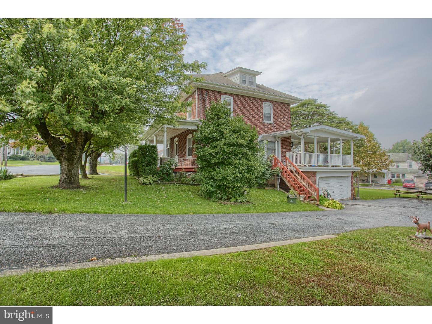 595 Fritztown Road Sinking Spring, PA 19608 - Photo 2 of 24