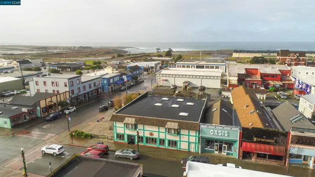 a picture of city view