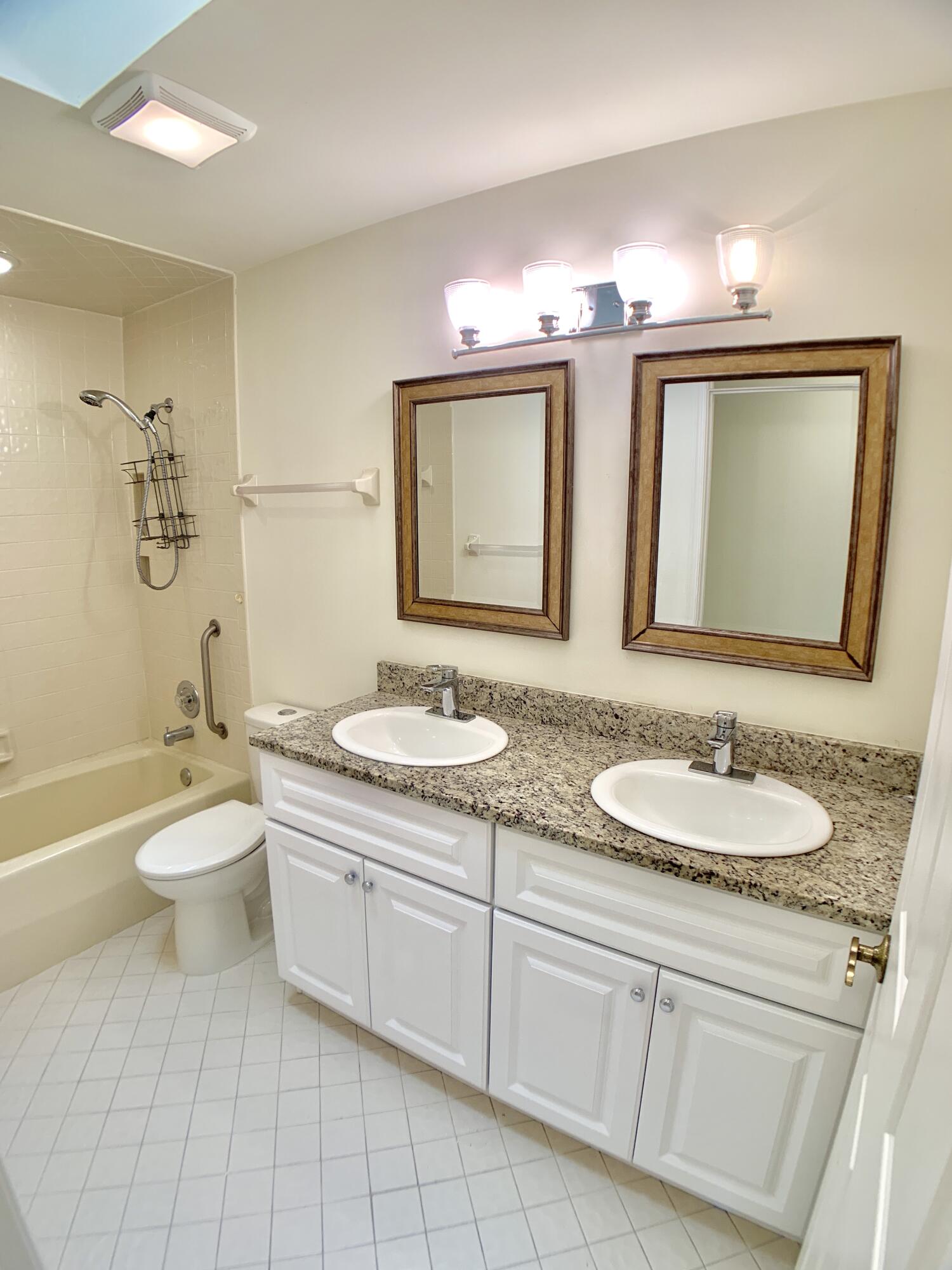 1242 Raintree Lane Wellington, FL 33414 - Photo 24 of 36 2nd Bath