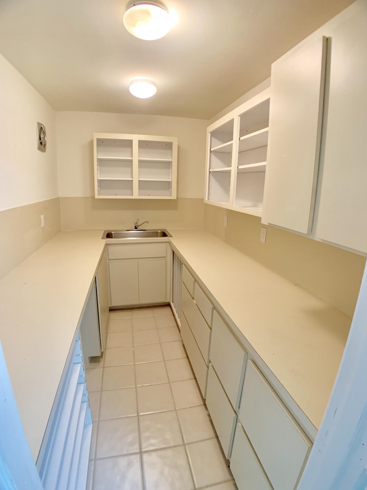 1242 Raintree Lane Wellington, FL 33414 - Photo 30 of 36 Hobby/Craft Room/Storage