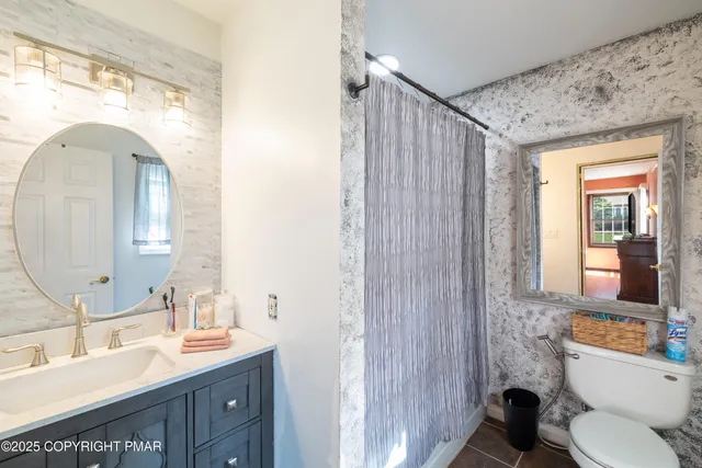 $375,000 | 5005 Pine Ridge Road, East Stroudsburg, PA 18302