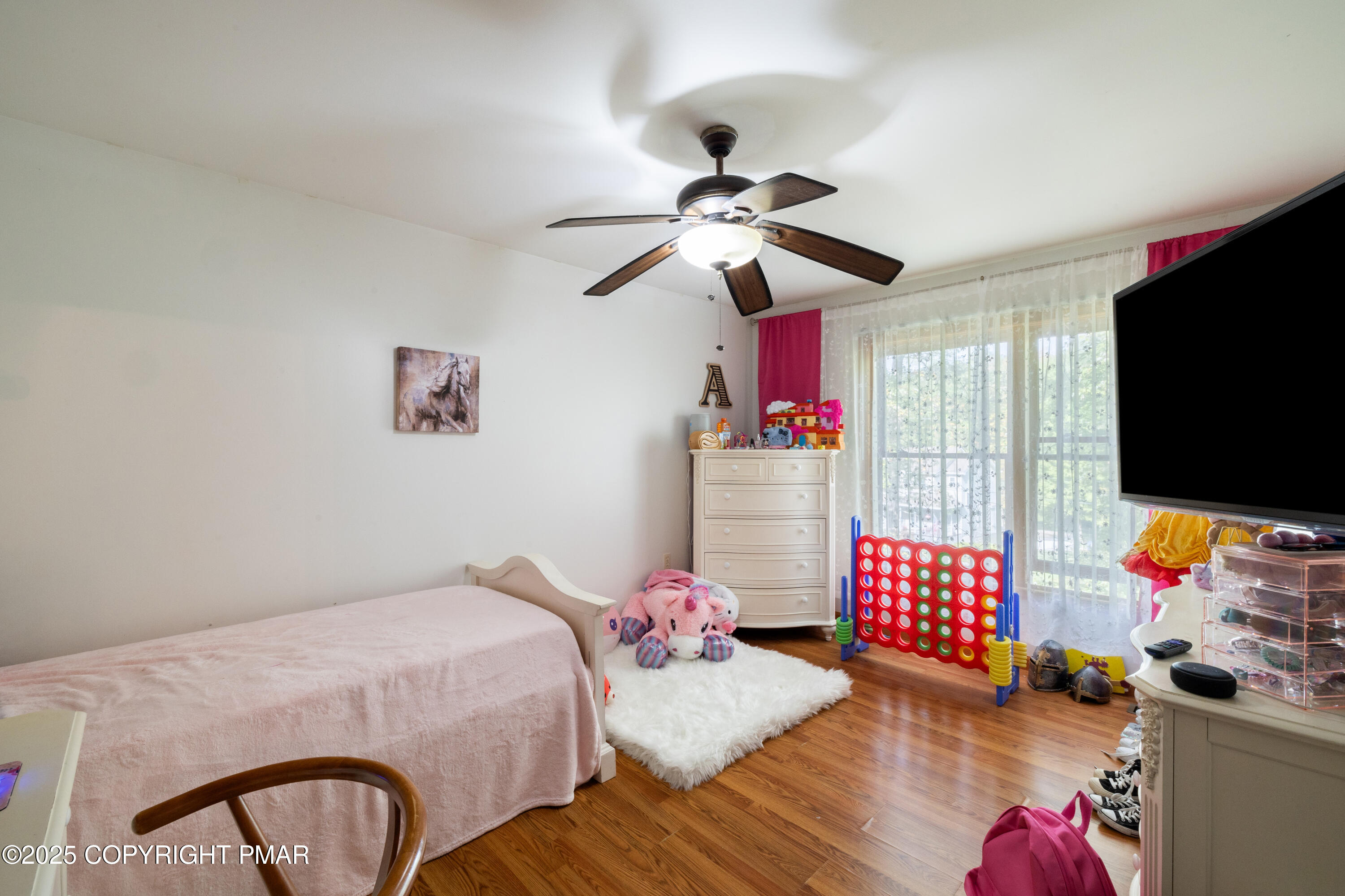 5005 Pine Ridge Road East Stroudsburg, PA 18302 - Photo 13 of 28 Bedroom 2