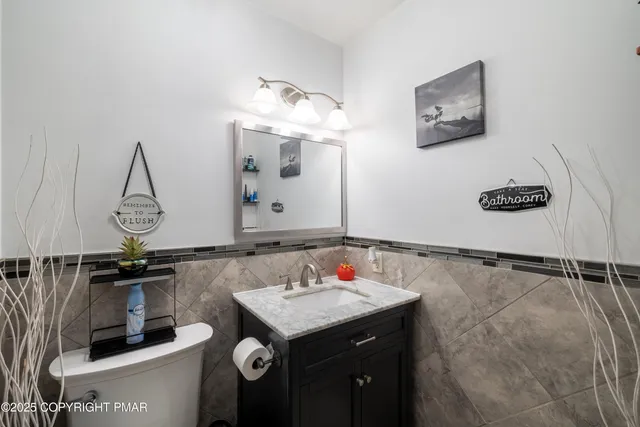 $375,000 | 5005 Pine Ridge Road, East Stroudsburg, PA 18302