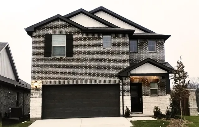 $3,000 | 613 Clover Crk Drive, McKinney, TX 75071