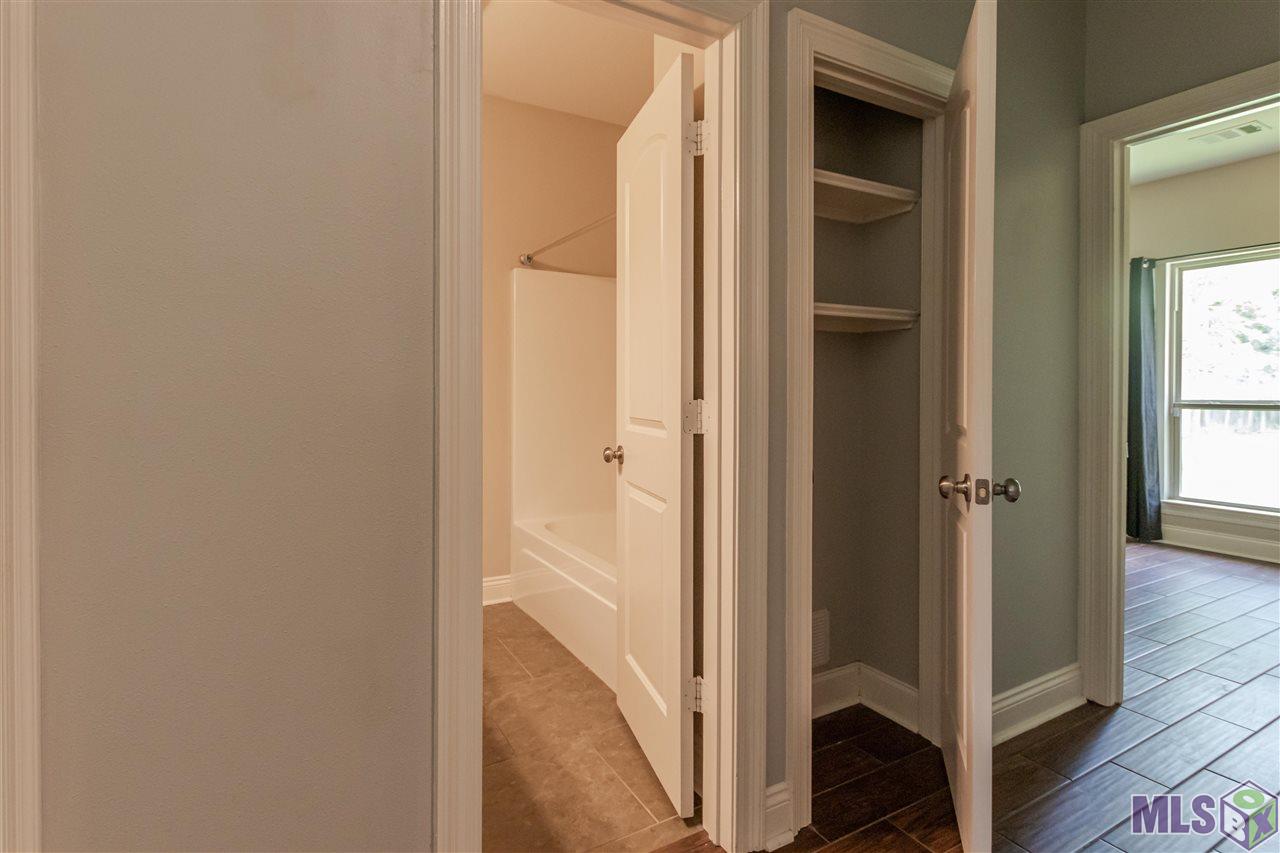33642 Browning Road Denham Springs, LA 70706 - Photo 11 of 21